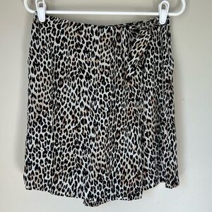 Emma James Women’s 100% Silk Vintage Animal Print Shorts Size 10